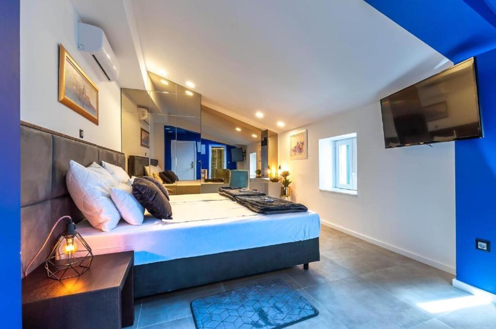 X Boutique Marinac Studio Apartments & Rooms Sibenik Exterior photo